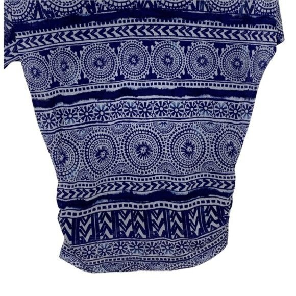 Chicos Blue White Print Mesh Top Small Short Sleeve Stretch - Picture 8 of 12